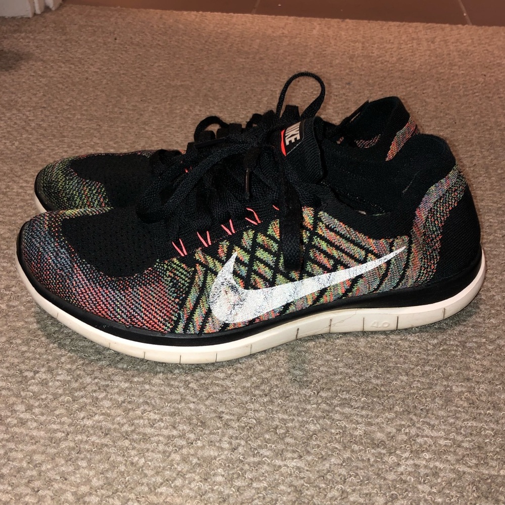 Multi color Nike flyknit free